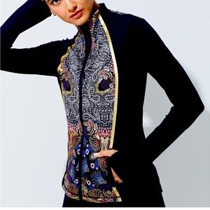 Gorgeous awesome designed fitted zippie